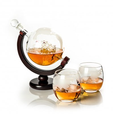Whiskykaraffel Globe med 2 glas & 8 whiskysten, 0,85 liter